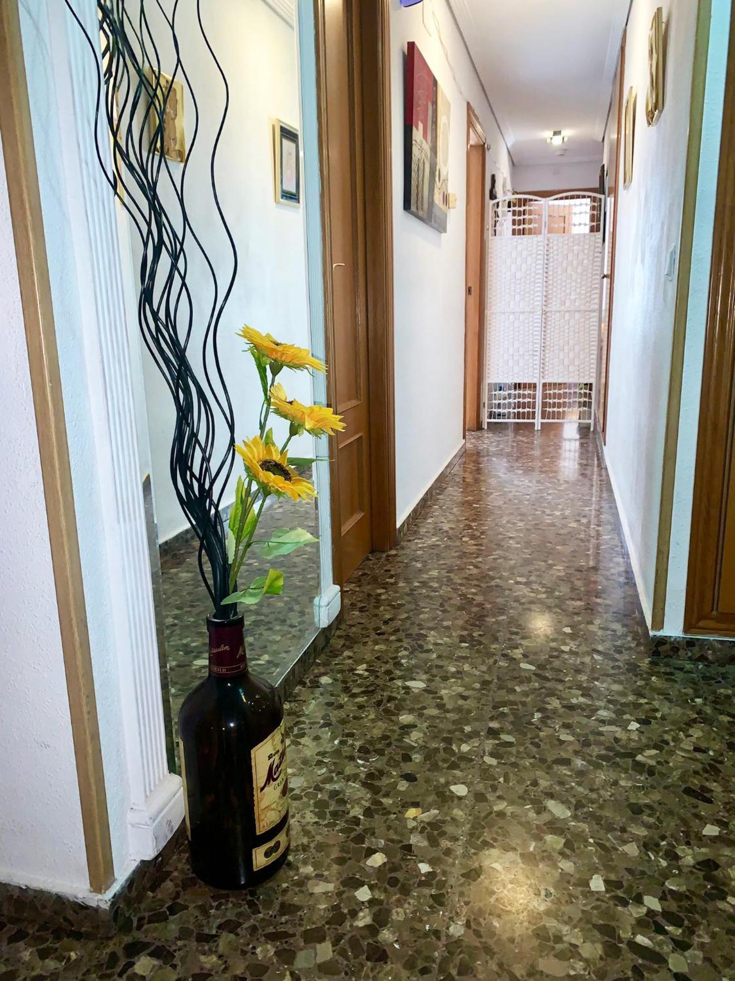 Apartamento Compartido Con Vista Al Puerto Valencia Apartamento Exterior foto